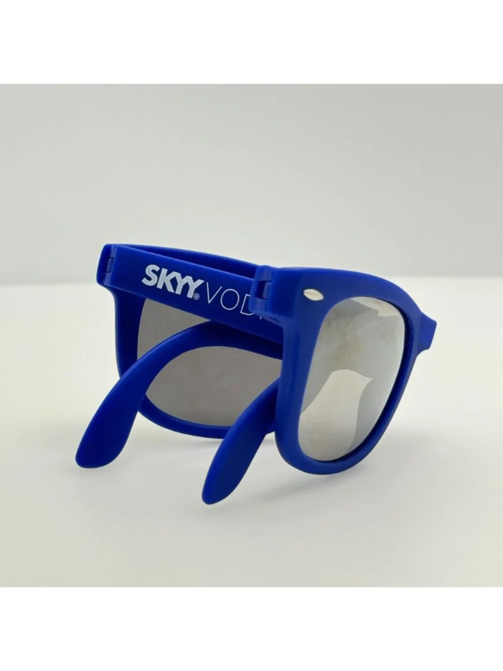 Unbranded Sunglasses Sky Vodka With Bag